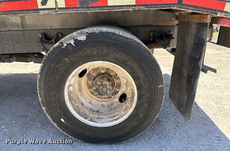 image for item DK6686 2011 International DuraStar 4300 flatbed truck