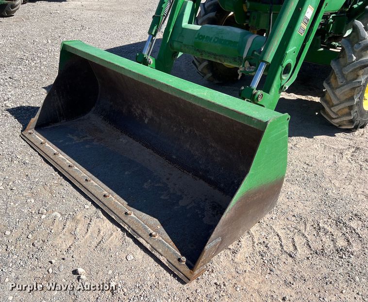 image for item DO2419 2016 John Deere 5065E MFWD tractor
