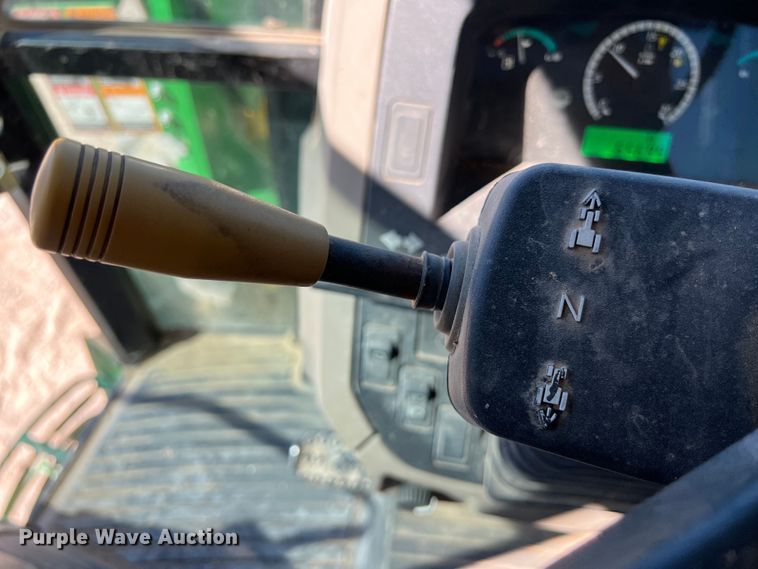 image for item DO2419 2016 John Deere 5065E MFWD tractor