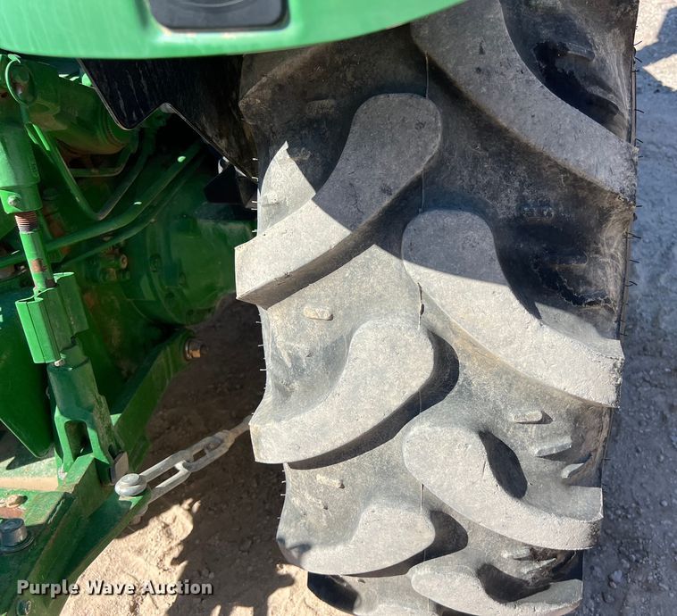 image for item DO2419 2016 John Deere 5065E MFWD tractor