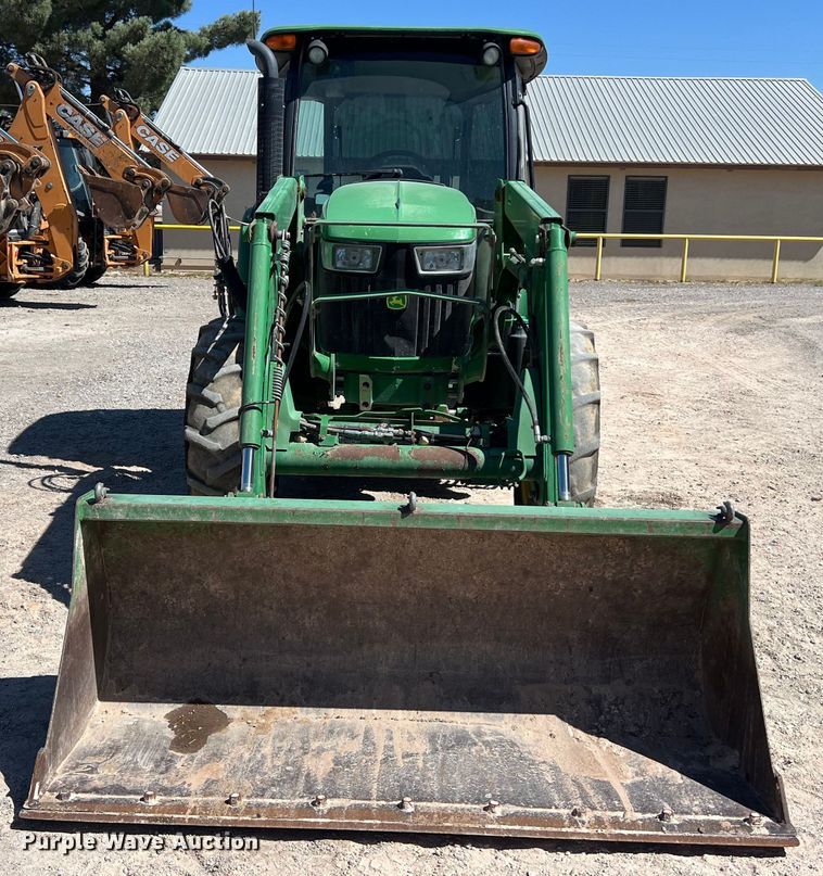 image for item DO2420 2015 John Deere  5065E MFWD tractor