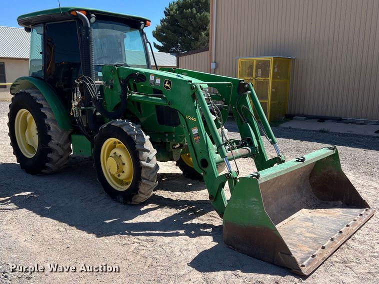 image for item DO2420 2015 John Deere  5065E MFWD tractor