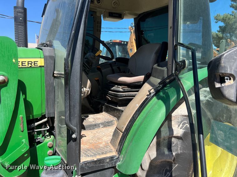image for item DO2420 2015 John Deere  5065E MFWD tractor