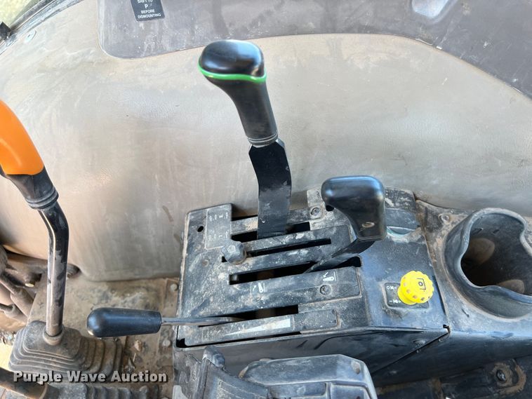 image for item DO2420 2015 John Deere  5065E MFWD tractor