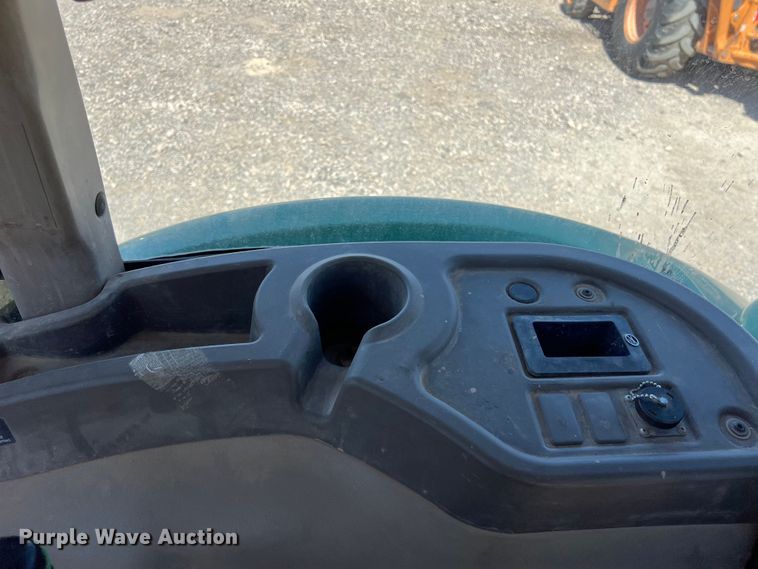 image for item DO2420 2015 John Deere  5065E MFWD tractor