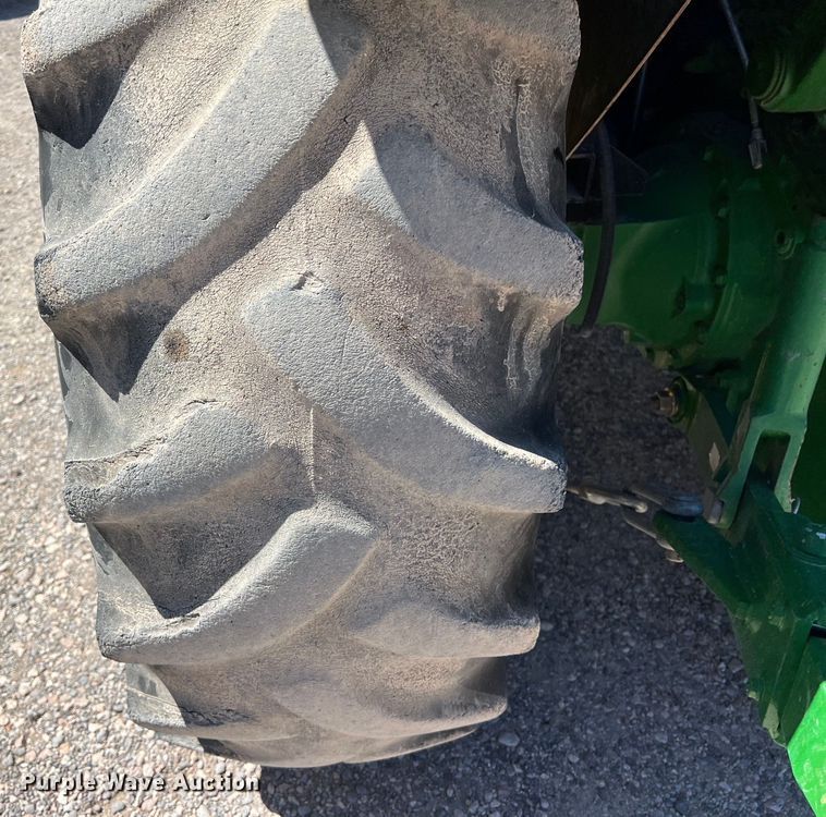 image for item DO2420 2015 John Deere  5065E MFWD tractor