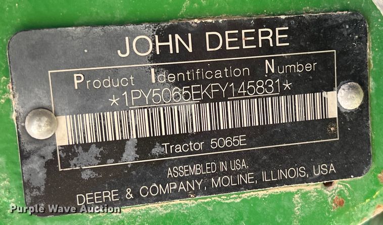 image for item DO2420 2015 John Deere  5065E MFWD tractor