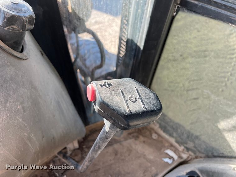 image for item DO2421 2015 Case 580 Super N backhoe