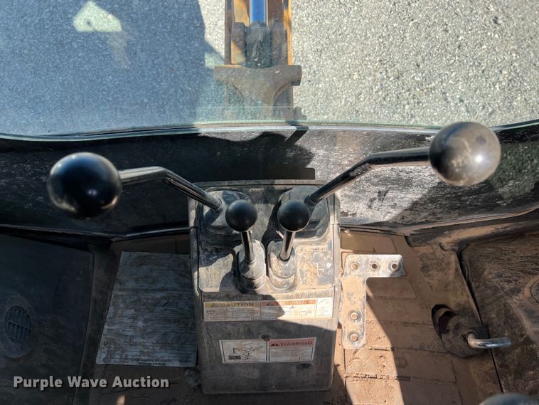 image for item DO2421 2015 Case 580 Super N backhoe