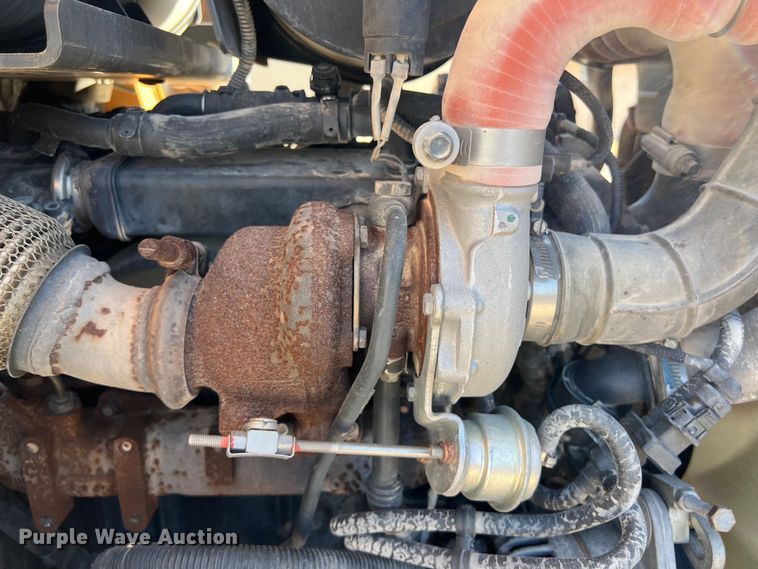 image for item DO2421 2015 Case 580 Super N backhoe