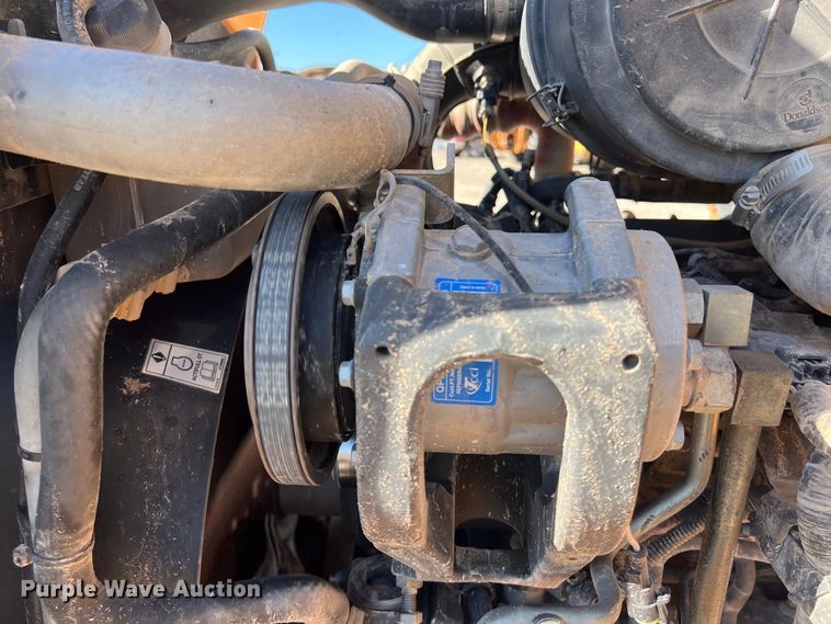 image for item DO2422 2014 Case 580 Super N backhoe