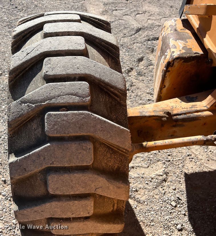 image for item DO2422 2014 Case 580 Super N backhoe