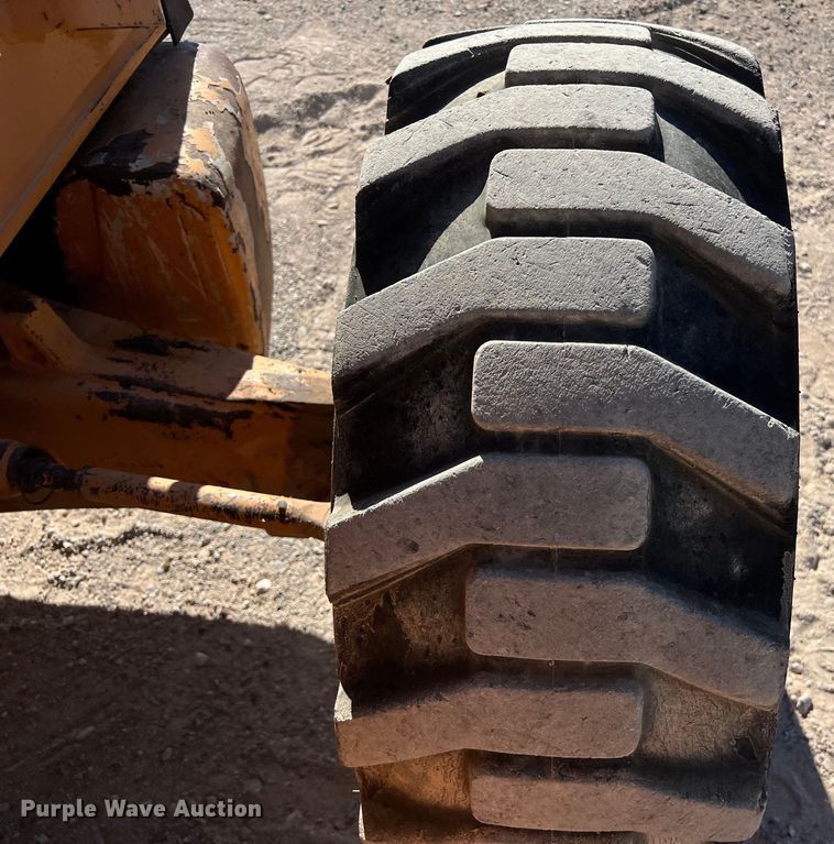 image for item DO2422 2014 Case 580 Super N backhoe