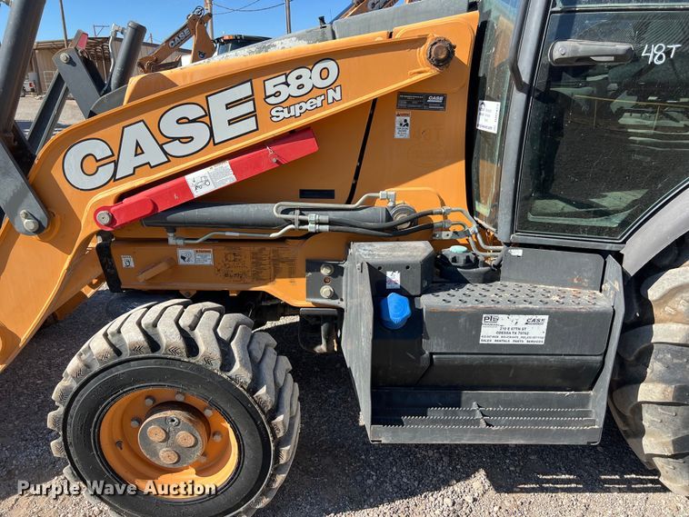 image for item DO2423 Case 580 Super N backhoe