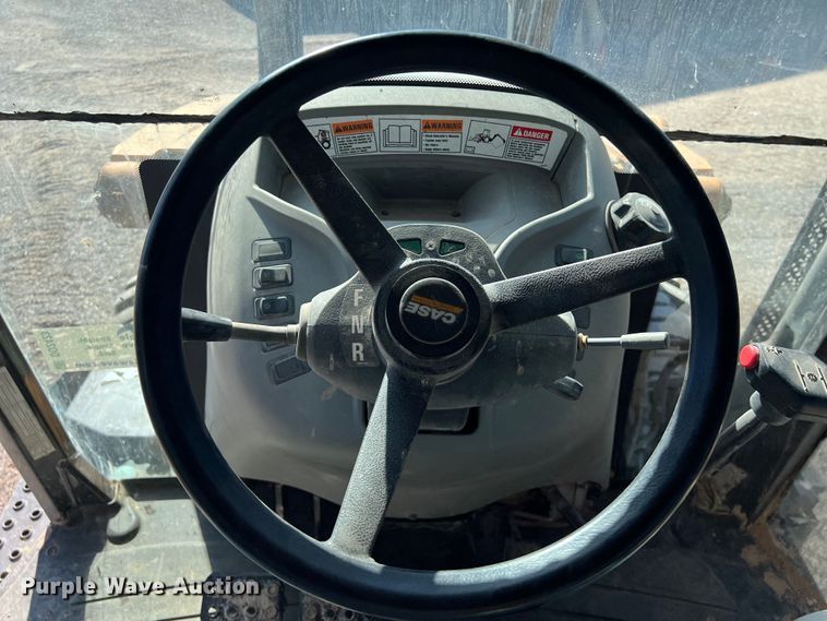 image for item DO2423 Case 580 Super N backhoe