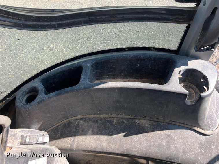 image for item DO2423 Case 580 Super N backhoe