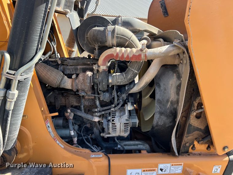 image for item DO2423 Case 580 Super N backhoe