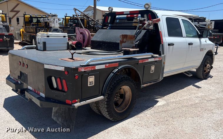 image for item DO2427 2012 Dodge Ram 3500HD Crew Cab flatbed pickup truck
