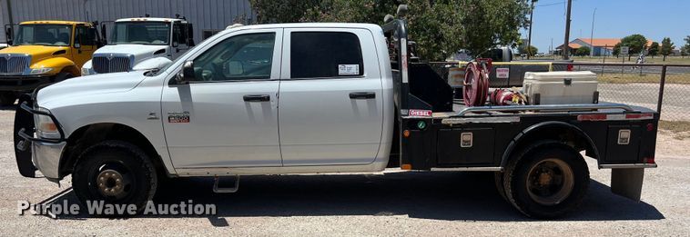 image for item DO2427 2012 Dodge Ram 3500HD Crew Cab flatbed pickup truck