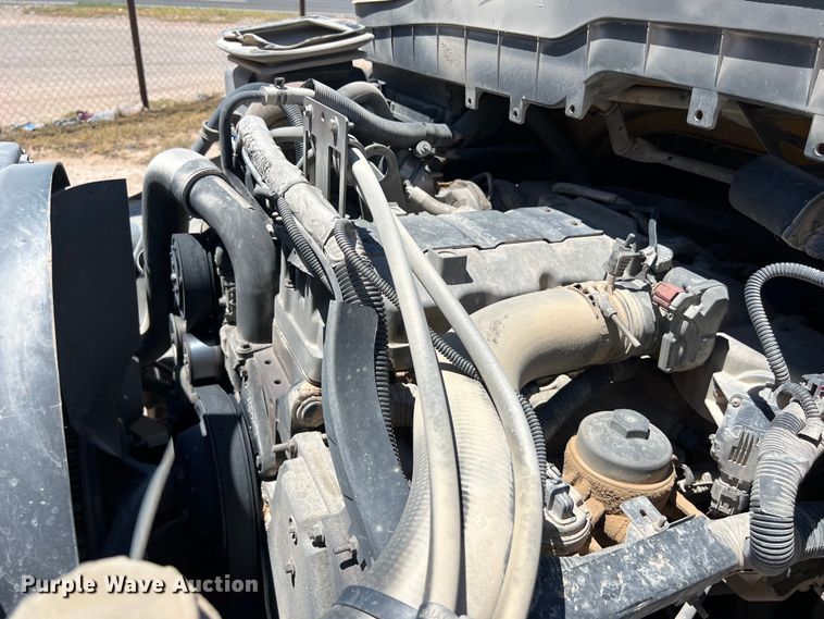 image for item DO2428 2013 International  DuraStar 4300 flatbed truck with crane