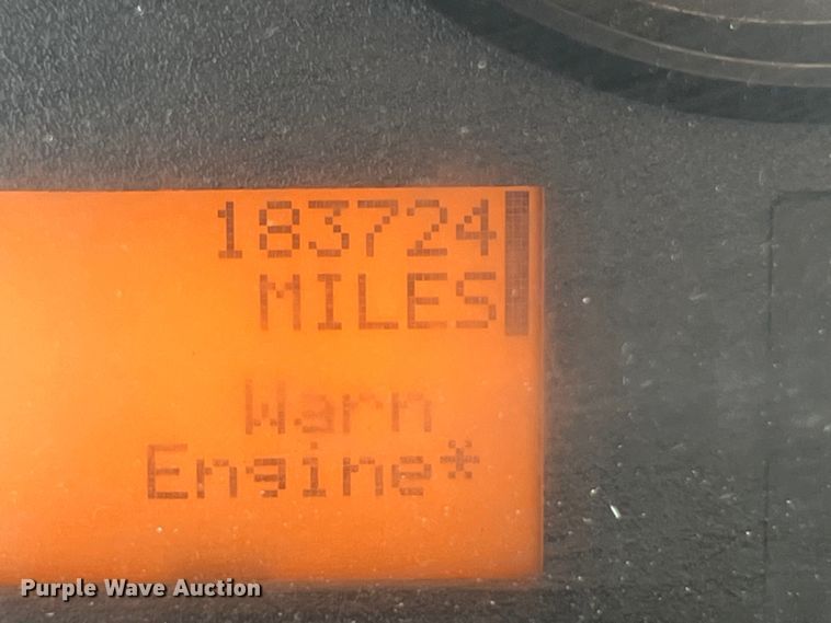 image for item DO2429 2018 International  DuraStar 4300 flatbed truck with crane