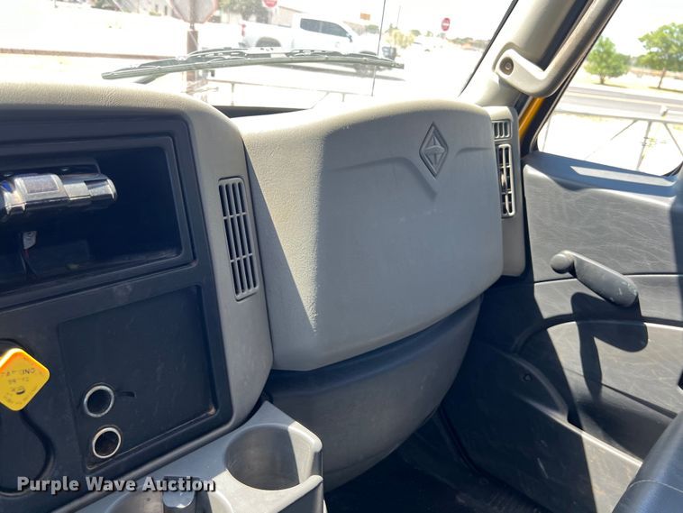 image for item DO2429 2018 International  DuraStar 4300 flatbed truck with crane