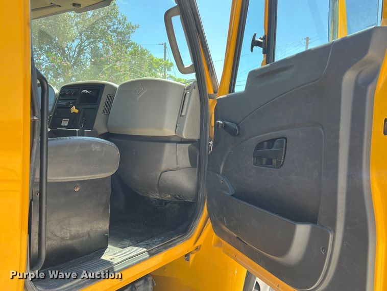 image for item DO2429 2018 International  DuraStar 4300 flatbed truck with crane