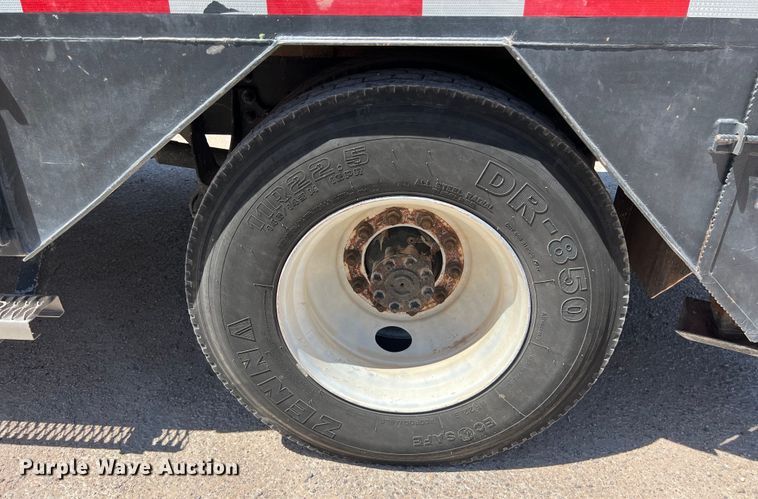 image for item DO2429 2018 International  DuraStar 4300 flatbed truck with crane