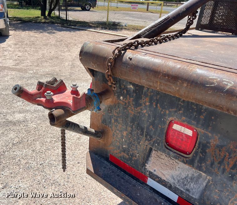 image for item DO2430 2009 International  DuraStar 4300 winch truck