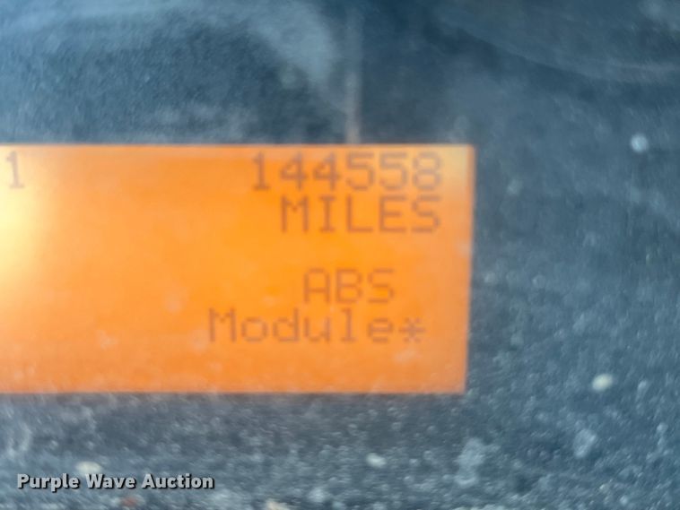 image for item DO2430 2009 International  DuraStar 4300 winch truck