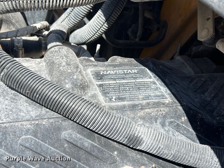 image for item DO2430 2009 International  DuraStar 4300 winch truck