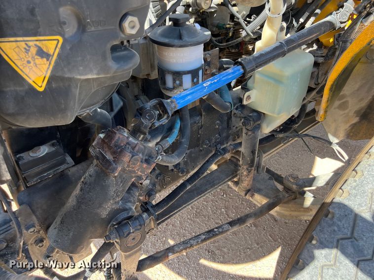 image for item DO2432 2009 International  DuraStar 4300 flatbed truck with crane