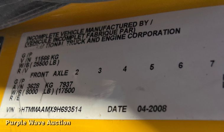 image for item DO2432 2009 International  DuraStar 4300 flatbed truck with crane