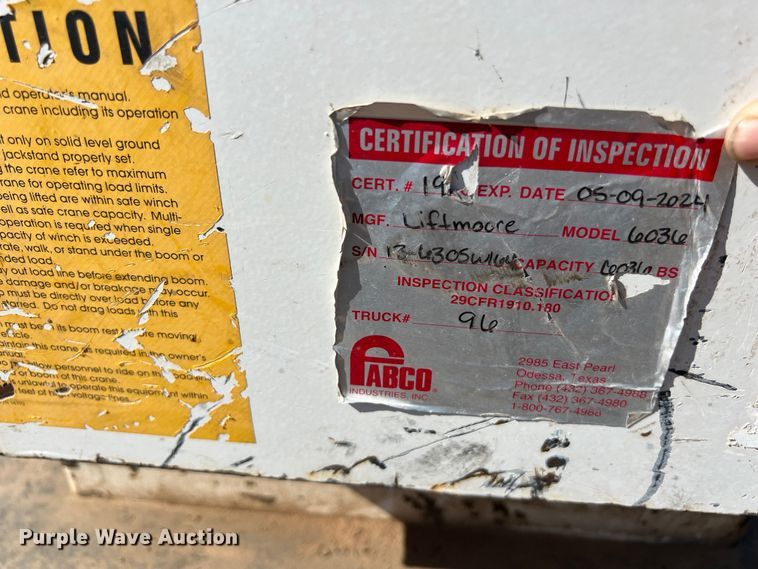 image for item DO2435 2013 International  DuraStar 4300 flatbed truck with crane