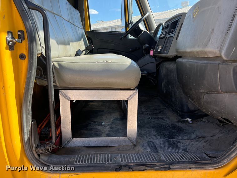 image for item DO2435 2013 International  DuraStar 4300 flatbed truck with crane