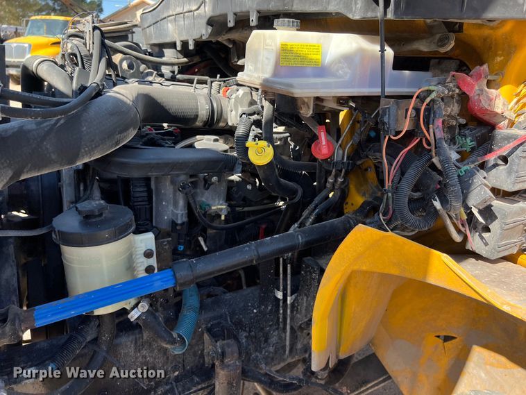 image for item DO2435 2013 International  DuraStar 4300 flatbed truck with crane