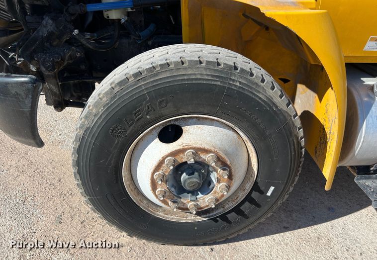 image for item DO2435 2013 International  DuraStar 4300 flatbed truck with crane