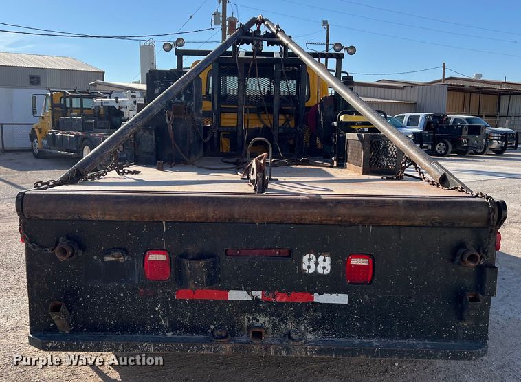 image for item DO2436 2007 International  4300 winch truck