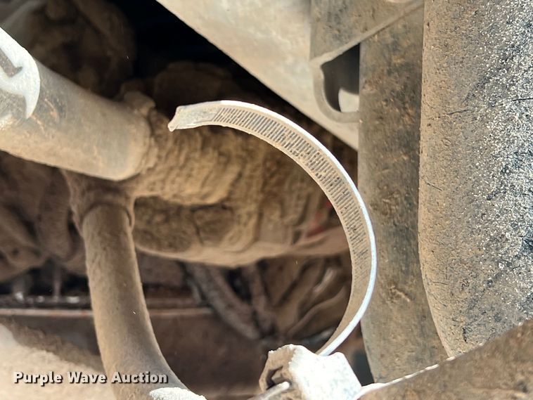 image for item DO2436 2007 International  4300 winch truck