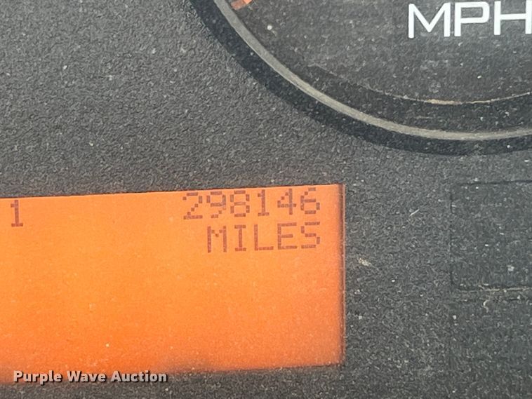 image for item DO2437 2013 International  DuraStar 4300 utility / service truck