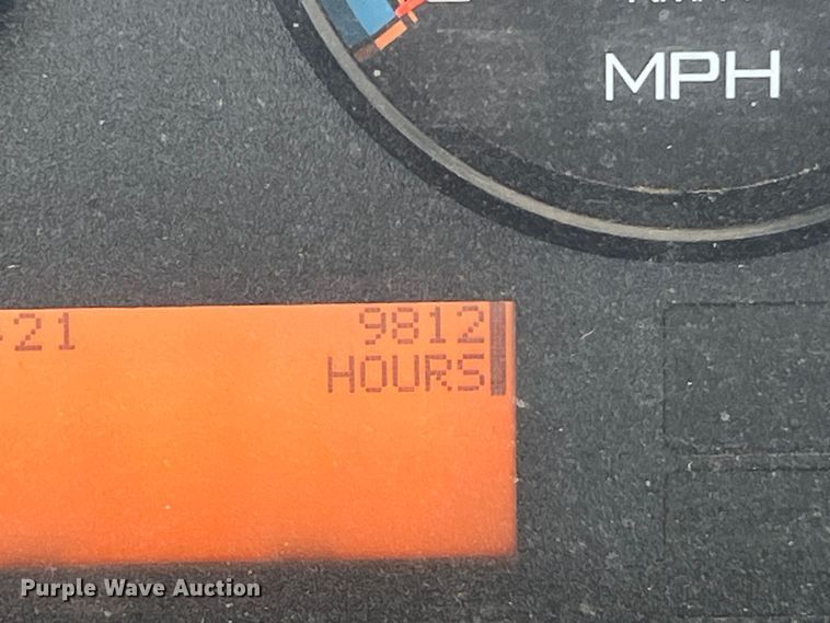 image for item DO2437 2013 International  DuraStar 4300 utility / service truck