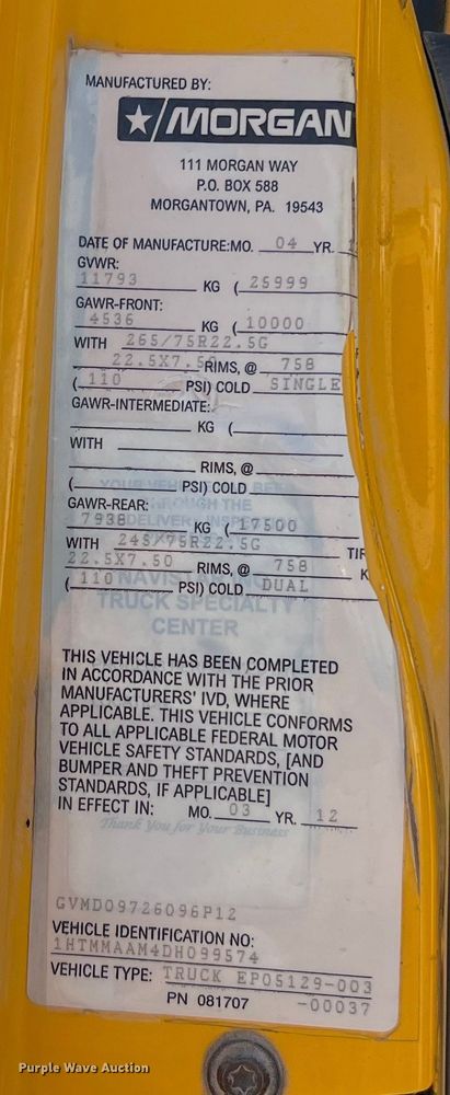 image for item DO2437 2013 International  DuraStar 4300 utility / service truck