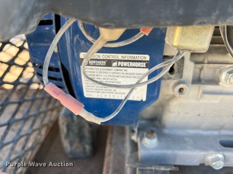 image for item DO2438 2007 International  4300 winch truck