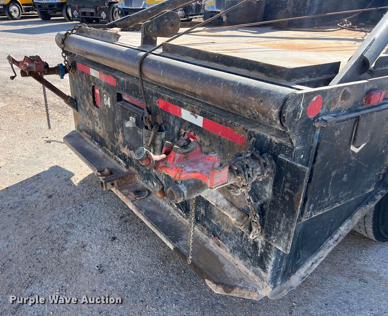 image for item DO2438 2007 International  4300 winch truck