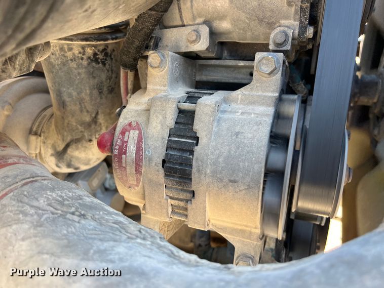 image for item DO2438 2007 International  4300 winch truck