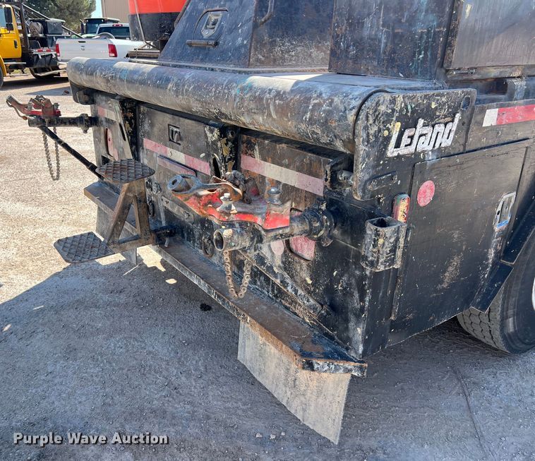 image for item DO2439 2013 International DuraStar 4300 utility / service truck