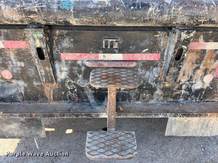 image for item DO2439 2013 International DuraStar 4300 utility / service truck