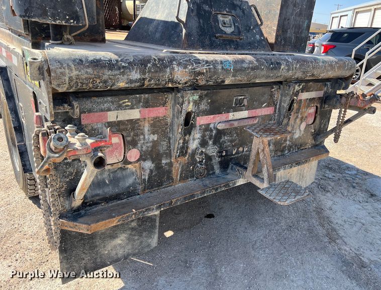 image for item DO2439 2013 International DuraStar 4300 utility / service truck