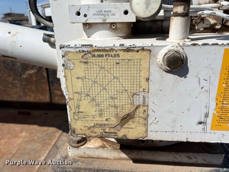 image for item DO2439 2013 International DuraStar 4300 utility / service truck