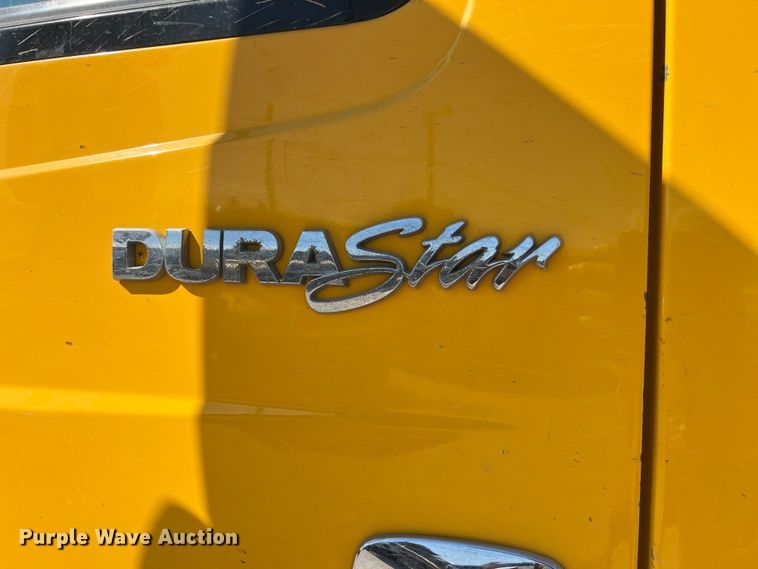 image for item DO2439 2013 International DuraStar 4300 utility / service truck